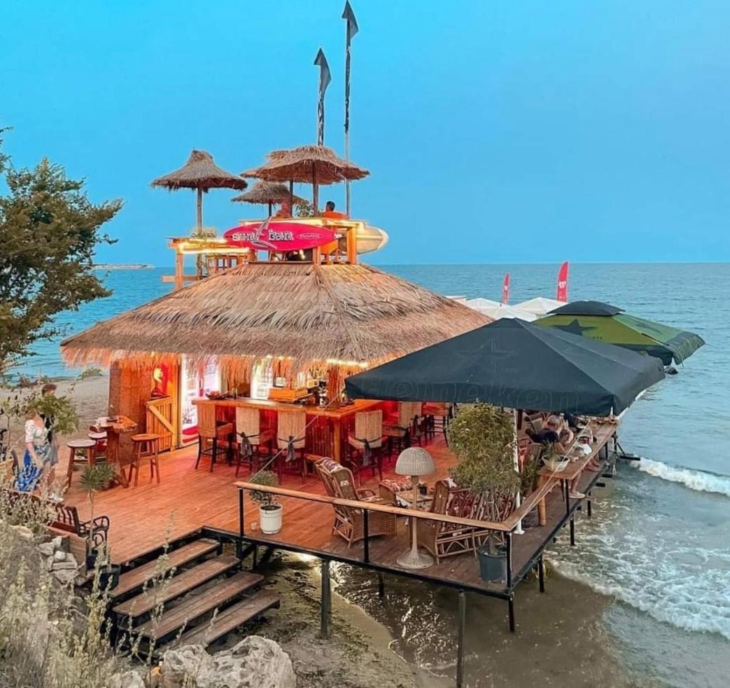 Oazis Cozy Beach Apartment Равда Екстер'єр фото