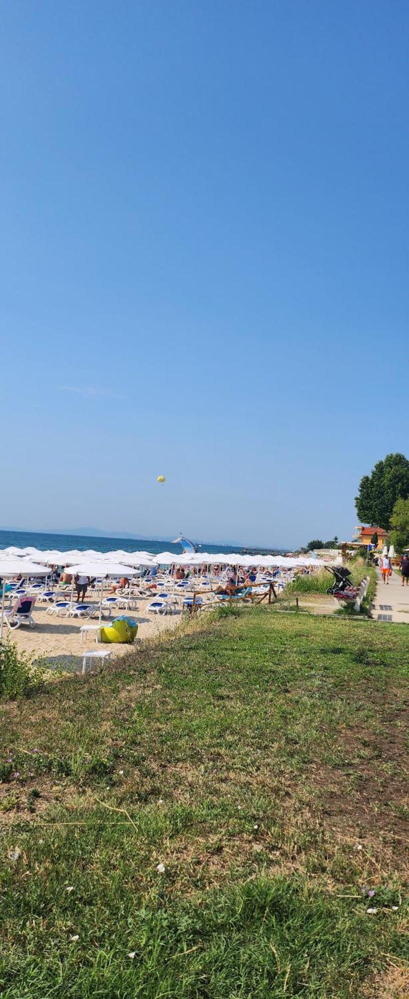 Oazis Cozy Beach Apartment Равда Екстер'єр фото