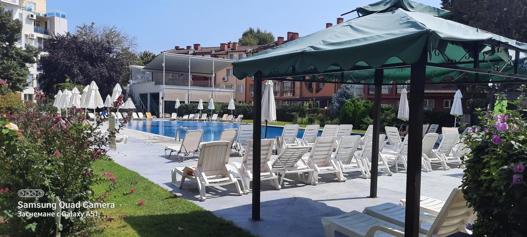 Oazis Cozy Beach Apartment Равда Екстер'єр фото